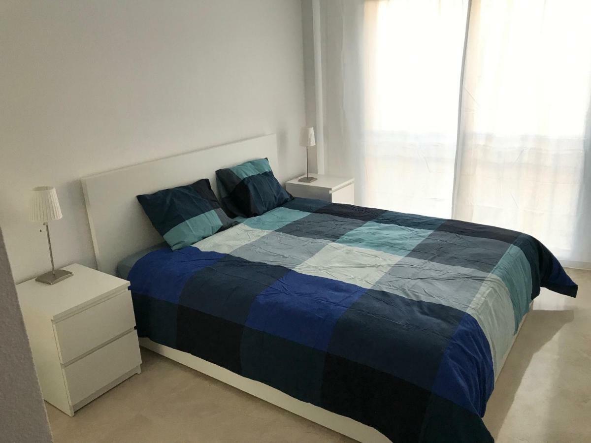 Marbella - Estepona Beach Frontline Apartment Eksteriør billede