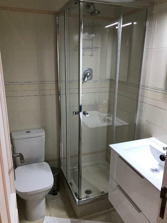 Marbella - Estepona Beach Frontline Apartment Eksteriør billede