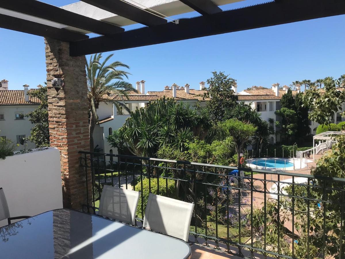 Marbella - Estepona Beach Frontline Apartment Eksteriør billede
